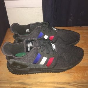 mens adidas red white and blue shoes